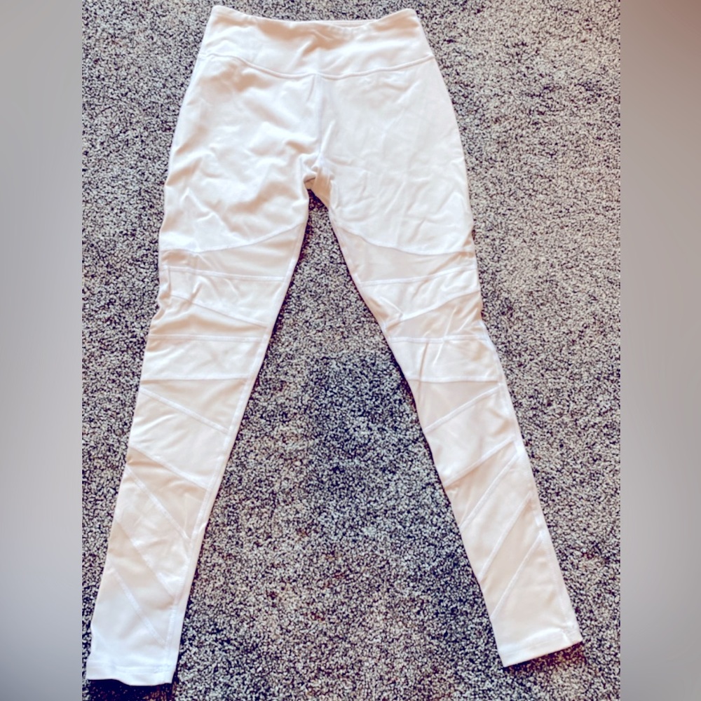 White Nordstrom Rack workout leggings XS
